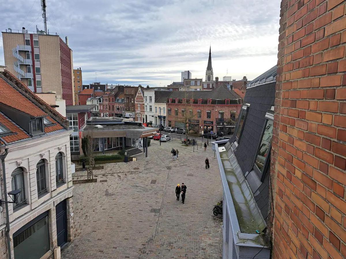 Magnifique T3 Avec Balcon Au Pied Du Metro Colbert Appartement Tourcoing Buitenkant foto